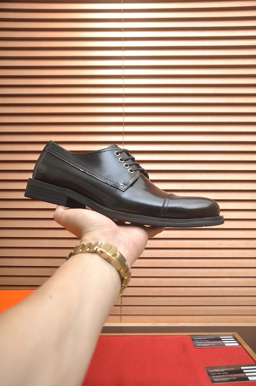 Men's shoes💰540💶[HERMES] (cowhide lining)🍀Italian top luxury🍀He does not pursue novel styles and gorgeous colors, but attracts the favor of successful men with his flawless, elegant and classic style. Formal leather shoes This very comfortable, simple and stable style allows you to easily match any style! The pattern is absolutely 1:1 refined from the original case, and we strive for excellence in materials, imported cowhide + cowhide lining💪💪💪extraordinary texture👍! .Code number: 39-45 (45 customized)
